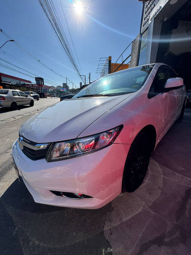 Honda Civic 1.8 Lxs Flex Aut. 4p