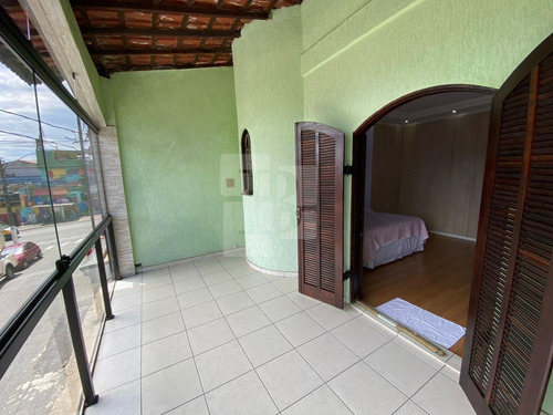 Sobrado Para Venda Bairro Jardim Rodolfo Pirani, 4 Dormitórios, Sendo 1 Suíte, 3 Banheiros, 2 Vagas De Garagem, Área Construída 146,00 M², Terreno 125,00 M²