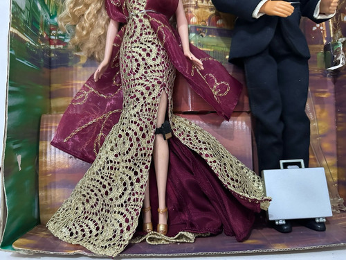 Barbie 007 E Espião Com Caixa Original (Usado)