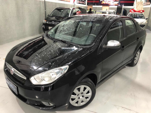 Imagem 2 de 13 de Fiat Grand Siena 2014 1.4 Attractive Flex 4p