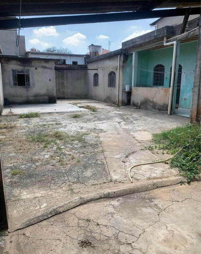 3 Quartos 3 Banheiro