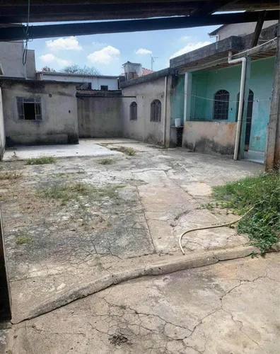 3 Quartos 3 Banheiro