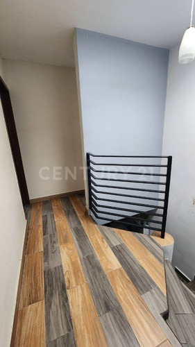 Casa En Venta En Lomas Lindas, Atizapán De Zaragoza, Edo. México