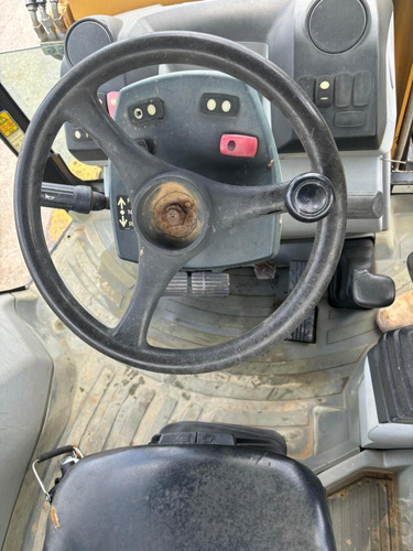 Retroexcavadora Cat 420f It 4x4 2013_cat420fejwj01195