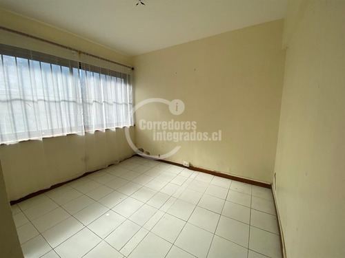 Venta Casa En Viña Del Mar, Sector Oriente,solida Y Luminosa