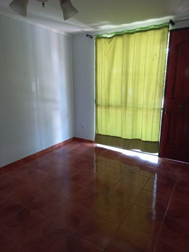 Casa En Maipú Con Excelente Conectividad 4d- 1b El Rey