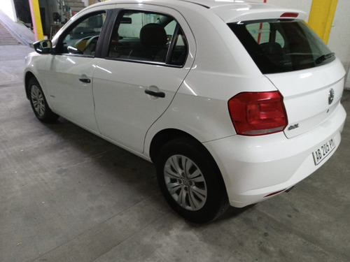 Imagen 14 de 19 de Volkswagen Gol Trend Trendline 1.6 Lpautomotores62