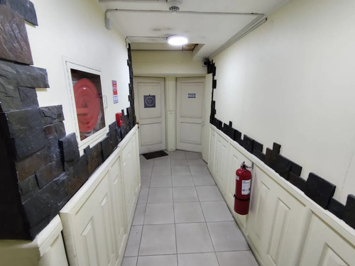 Oficina En Venta + Estacionamiento 35 M2, Centro Concepción