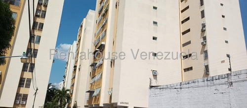 Marcos Gonzalez Vende Amplio Apartamento Zona Oeste Barquisimeto - Lara #25-23347