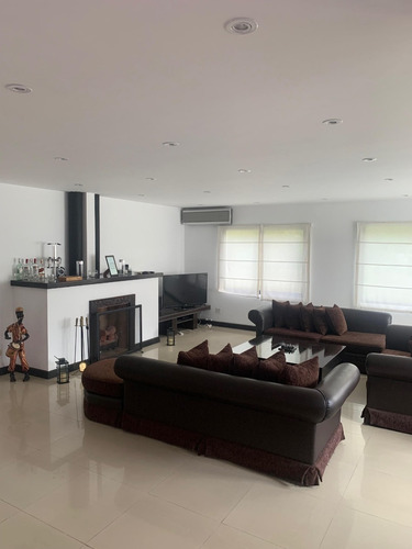 Imagen 6 de 24 de Casa A La Venta En El Laquen Canning San Vicente