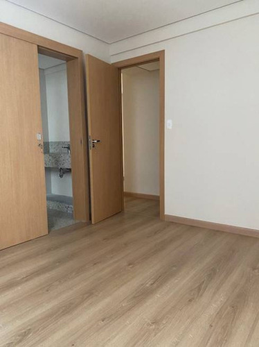 Imagem 6 de 17 de Apto Santo Agostinho | 4 Quartos | 133 M² | Cond: R$1600.00 | 4 Vagas - Fbrmwx