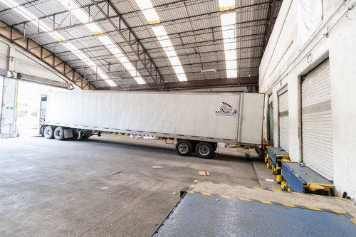 Bodega Industrial En Azcapotzalco