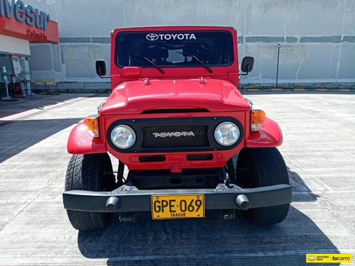 Toyota Land Cruiser Campero