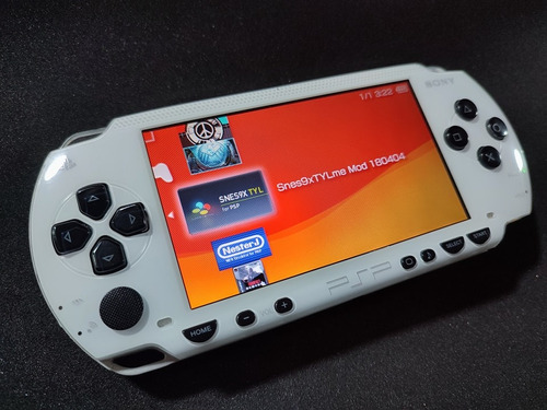 Psp Serie 1000 Fat Flasheado 32gb - Blanco/negro