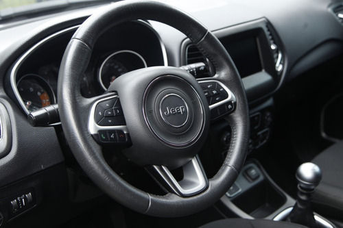 Jeep Compass Sport 2.4cc 4x2 Mt