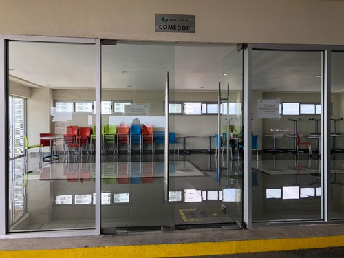 Imagen 10 de 14 de Hermosa Oficina De Lujo Amueblada En Edificio Azuna