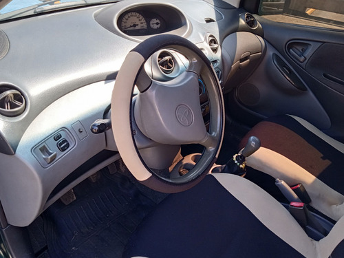 Toyota Yaris Sol