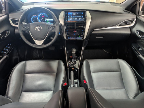 Imagem 4 de 13 de Toyota Yaris