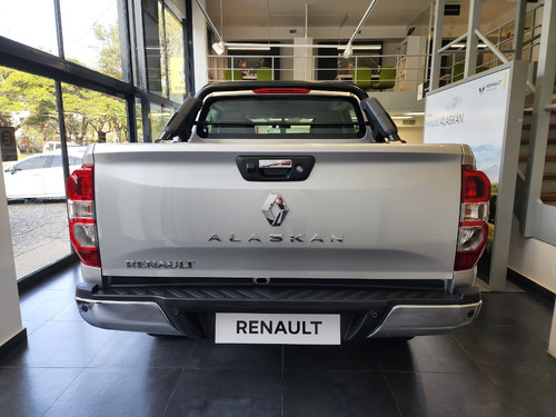 Imagen 6 de 11 de Renault Alaskan Intens 4x4