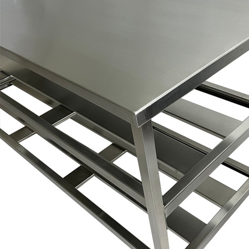 Mesa Em Aço Inox De 1,90x70 Com 2 Prateleiras De Apoio Lisa