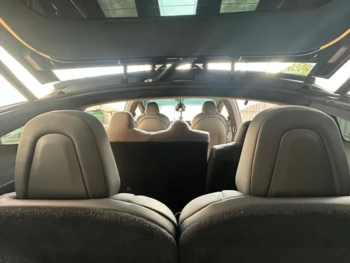 Tesla Model X 2024