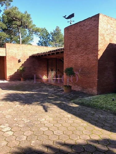 Imagen 2 de 13 de Casa En Venta Y Venta En La Mejor Zona De Punta Ballena.