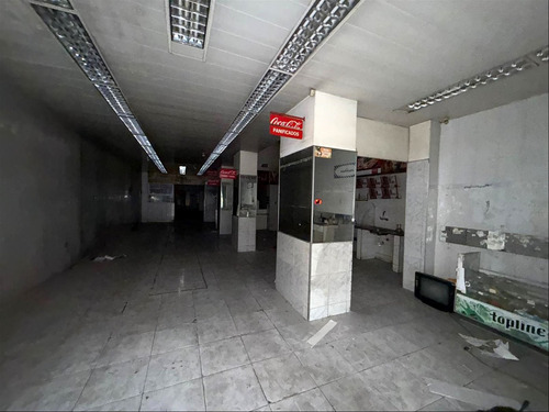 Alquiler Local Comercial En Aguada Agraciada Y Tapes