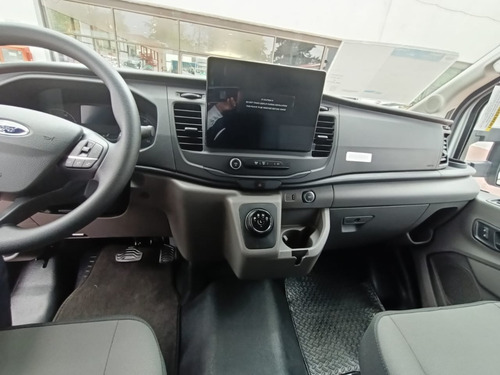 Imagen 11 de 15 de Ford E-transit Van 430 L Medium Roof