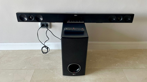 Barra De Sonido LG Hls36w En Perfecto Estado