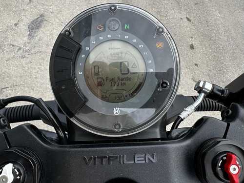 2021 Husqvarna® Vitpilen 401