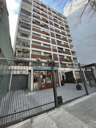 Imagen 1 de 23 de Apartamento Sobre Pablo De María Entre 18 De Julio Y Colonia.