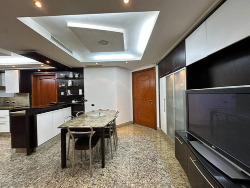 Venta De Exclusivo Apartamento En Resd. Benescola La Trigaleña - Wc