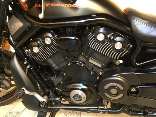 Imagem 1 de 9 de Harley Davidson V Rod