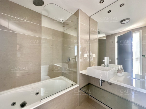 Imagen 17 de 18 de Apartamento De Tres Dormitorios Y Dependencia En Venta, Punta Del Este
