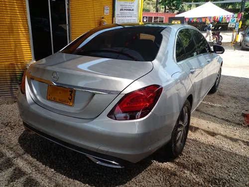 Mercedes-Benz C 180 1.6 Avantgarde
