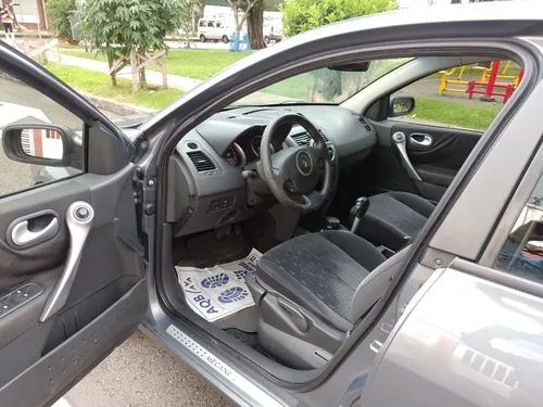 Renault Megane 2 2.0 Odeon