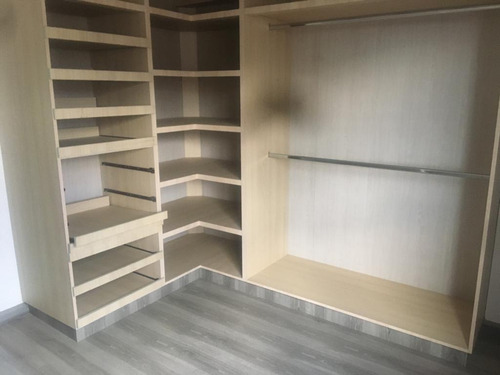 Imagen 12 de 13 de Vendo Apartamento 140m2 4h/3b/2p Los Naranjos 4849