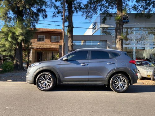 Imagen 4 de 25 de Hyundai Tucson 2.0 De 155cv 2017 Aut 2a Mano Serv Of 47000km