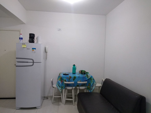 Imagem 12 de 12 de Kitnet Pé Na Areia Em Santos Canal 5 Com Wi-fi