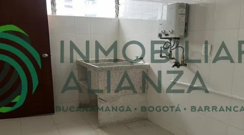 Apartamento En Venta En Sotomayor. Cod V61610