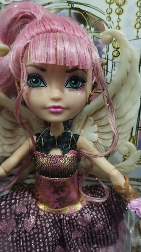Ever After High C.a. Cupid, Fiesta De Coronación (Usado)