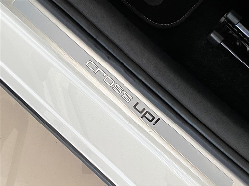 Imagem 13 de 13 de Cross Up 1.0 Tsi 12v Flex 4p Manual