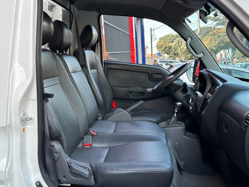 Kia Bongo 2.5 TD DIESEL STD CS MANUAL