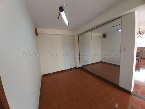 Imagen 3 de 30 de Apartamentos En Venta Este De Barquisimeto Mls #21-20822 Rg 0424-6724337