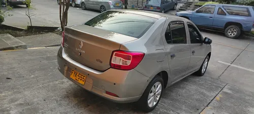 Renault Logan 1.6 Authentique