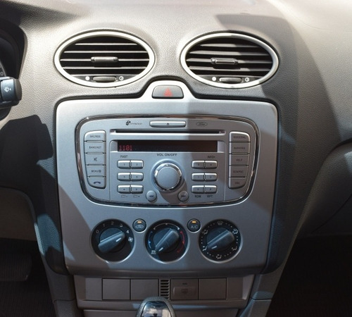 Ford Focus 2.0 16v Flex 4p Automatico 2011/2012