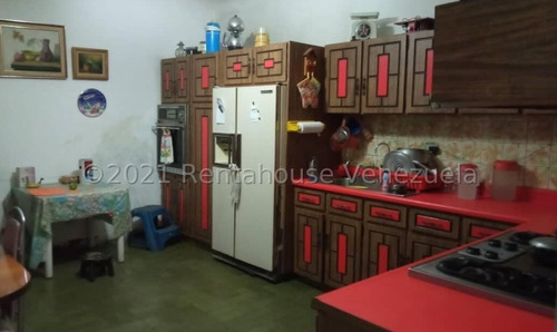 Imagen 5 de 10 de Lizmar Cottua 04122503801 El Cementerio Mls #22-9088