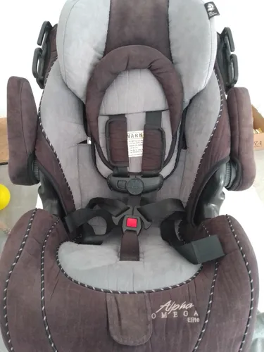 Autoasiento safety top 1st alpha omega