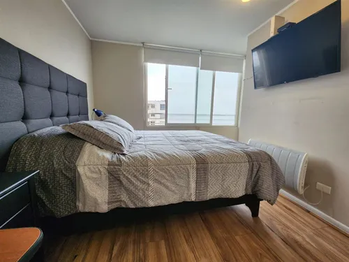 Departamento En Arriendo De 2 Dorm. En San Miguel