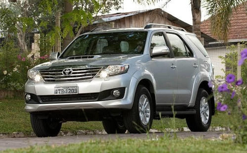 Toyota Hilux Srv